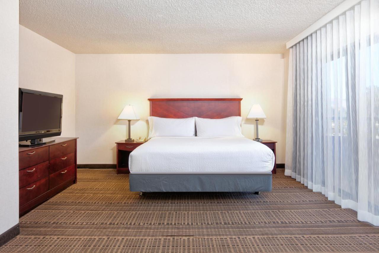 Holiday Inn Hotel&Suites Santa Maria, an IHG Hotel Bagian luar foto