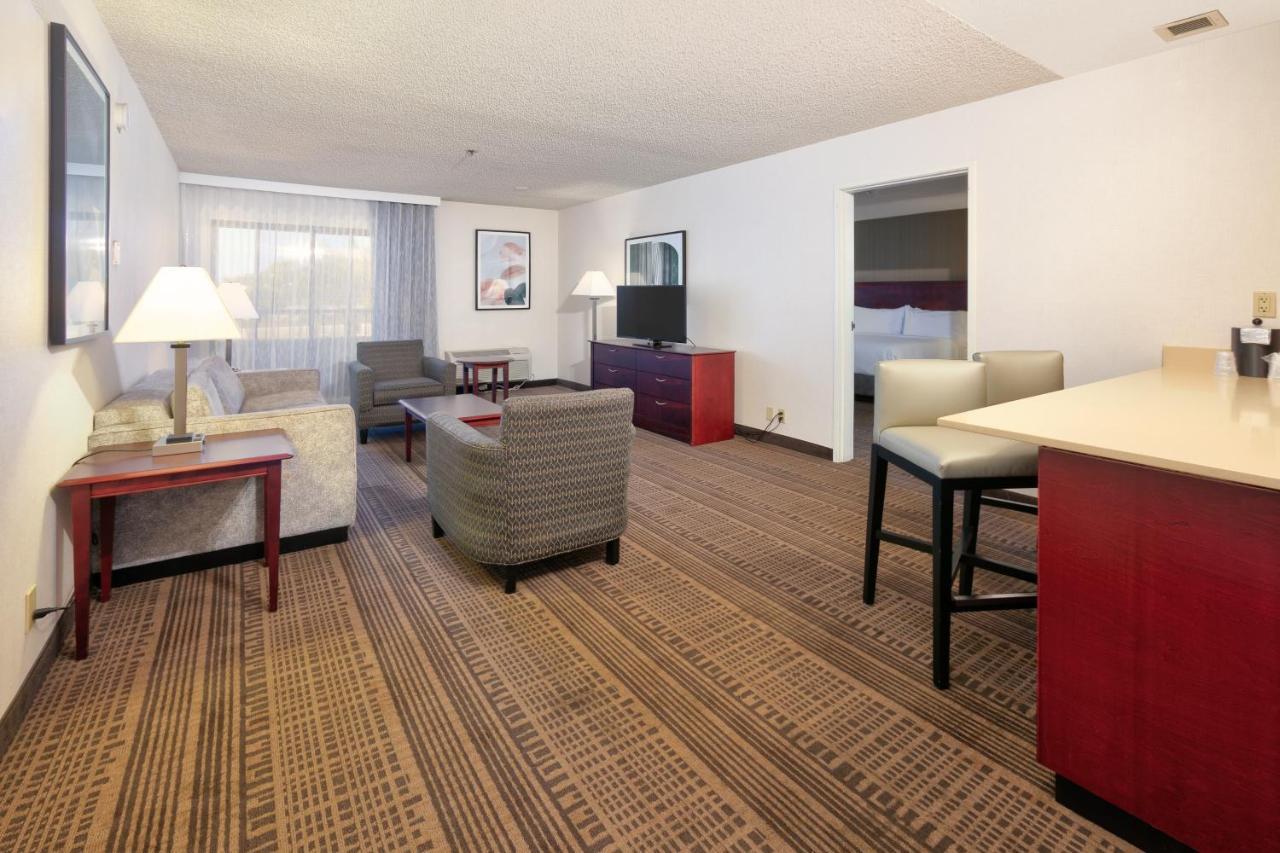Holiday Inn Hotel&Suites Santa Maria, an IHG Hotel Bagian luar foto