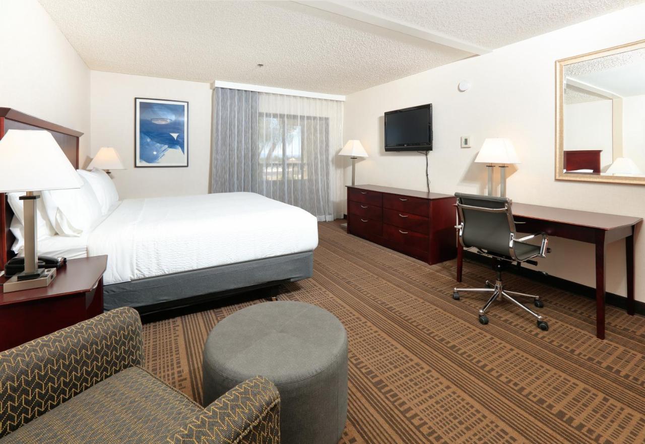 Holiday Inn Hotel&Suites Santa Maria, an IHG Hotel Bagian luar foto