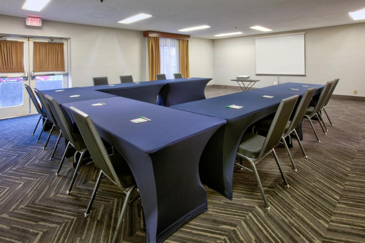 Holiday Inn Hotel&Suites Santa Maria, an IHG Hotel Bagian luar foto
